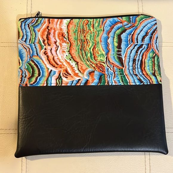 Abstract Fold Over Clutch Purse Bag - Picture 2 of 4